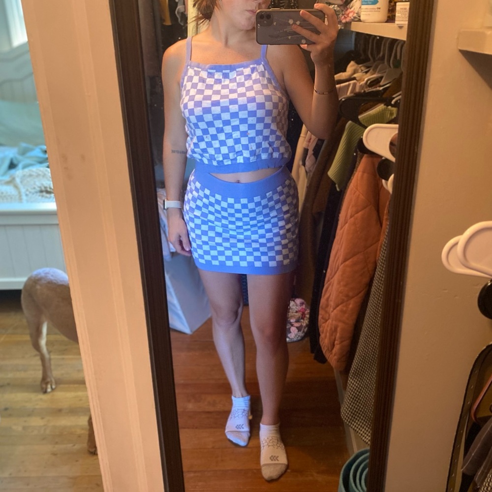 Super cute checkered set, lavender.